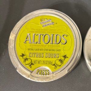 VTG Altoids Citrus Sours Embossed Metal Collectors Candy Tin 1.76 Oz Rare